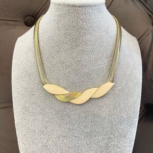 Vintage Signed Trifari Cream Enameled Gold Necklace